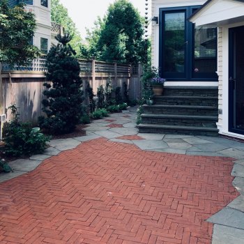 PATIOS